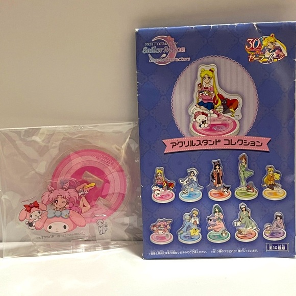 2023 Sailor Moon x Sanrio Small Acrylic Stand - Chibiusa and Diana x My Melody - Picture 1 of 6